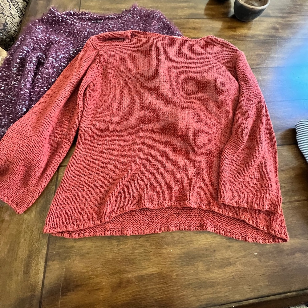 Sweater bundle - Picture 4 of 4